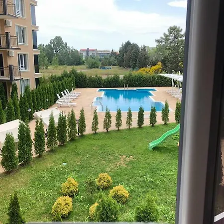 студия в болгарии